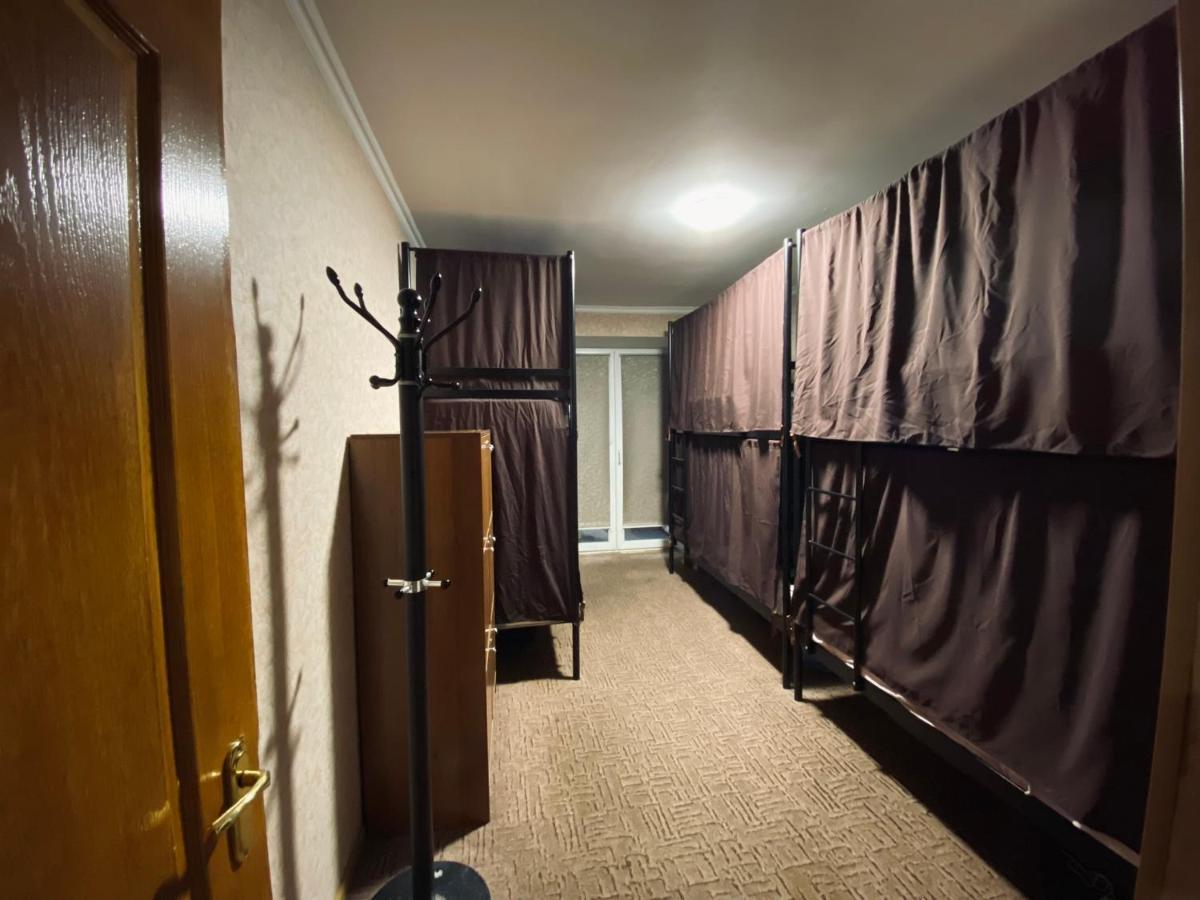 Field Hostel Kijów Zewnętrze zdjęcie