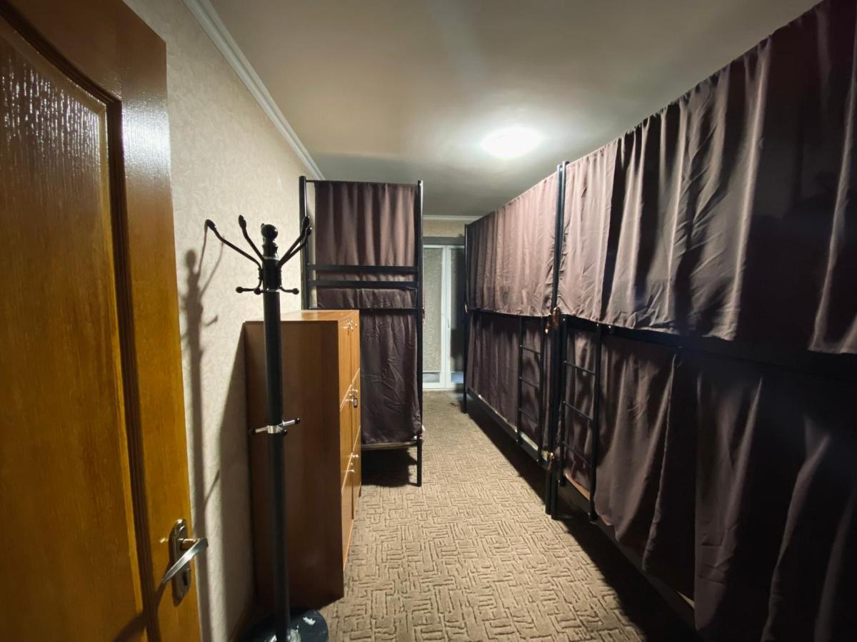 Field Hostel Kijów Zewnętrze zdjęcie